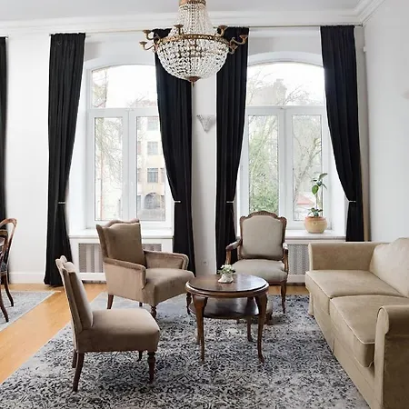Cosy Old Vilnius Apartment Room photo